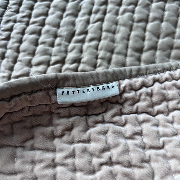 Pottery Barn Other - Pottery Barn Queen‎ Quilt Reversible Velvet Silk Cotton 90" x 94" Pick Stitch